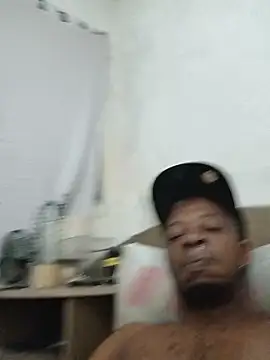 Negaomalinha1 online show from 05/28/26, 04:46