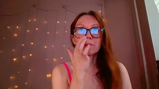 MelanyOxx online show from 06/05/26, 03:33