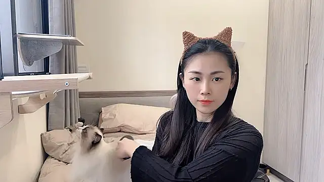 BabyOneDaily online show from 01/12/26, 03:02