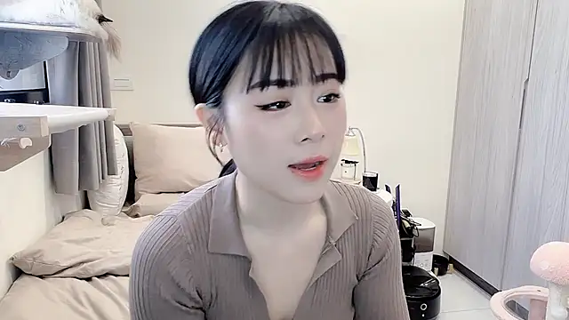 BabyOneDaily online show from 03/12/26, 02:39