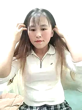 Snapshot of Sexy-girl123 chatting on 01/18/26, 01:03 Sexy-girl123 online show from 01/18/26, 01:03