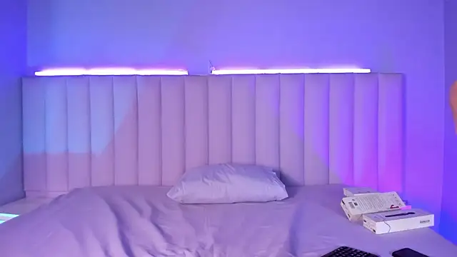 Denightjones online show from 04/04/26, 03:13