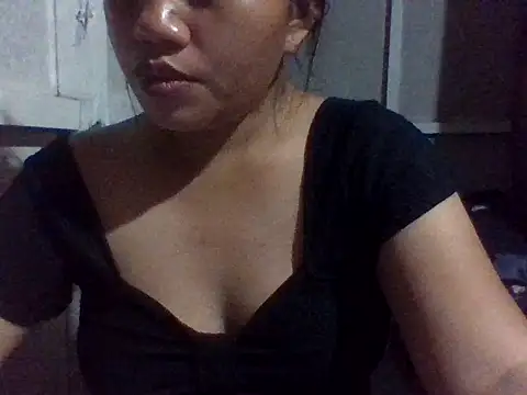 Snapshot of sweetprinces08 chatting on 02/06/26, 01:18 sweetprinces08 online show from 02/06/26, 01:18