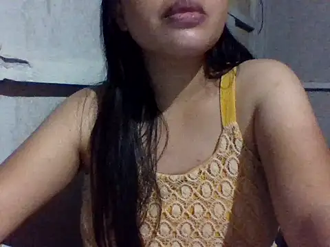 Snapshot of sweetprinces08 chatting on 02/21/26, 01:13 sweetprinces08 online show from 02/21/26, 01:13