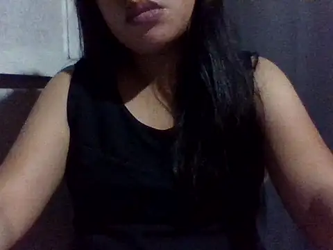 sweetprinces08 online show from 04/10/26, 07:21