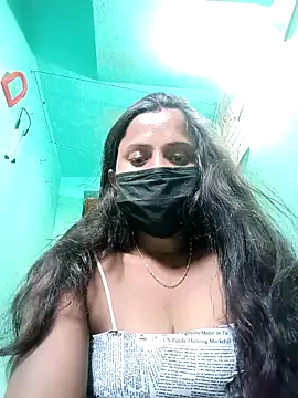 debpriyasen92 online show from 02/18/26, 06:44