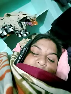 Rajnilodhi4788 online show from 01/14/26, 10:02