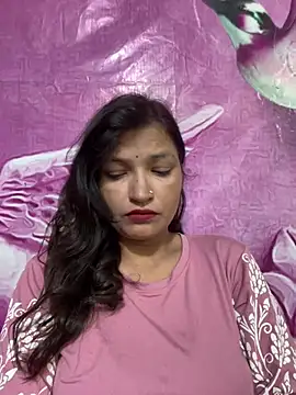Snapshot of Priyaa_1433 chatting on 07/29/26, 11:20 Priyaa 1433 online show from 07/29/26, 11:20
