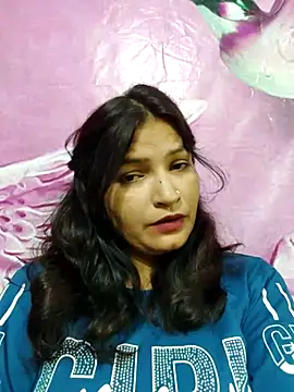 Snapshot of Priyaa_1433 chatting on 07/14/26, 05:08 Priyaa 1433 online show from 07/14/26, 05:08