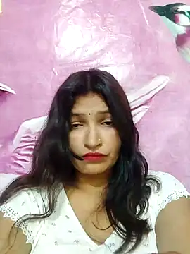 Snapshot of Priyaa_1433 chatting on 07/21/26, 09:43 Priyaa 1433 online show from 07/21/26, 09:43