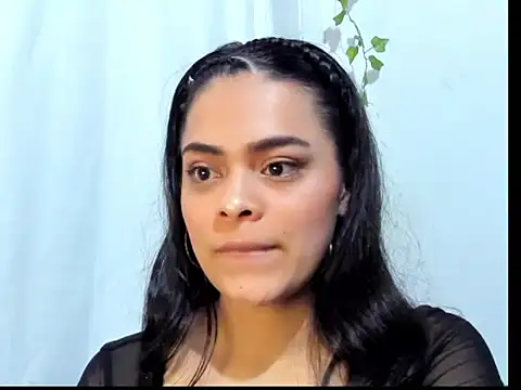 Snapshot of Antonella_Gomez22 chatting on 06/11/26, 12:12 Antonella Gomez22 online show from 06/11/26, 12:12