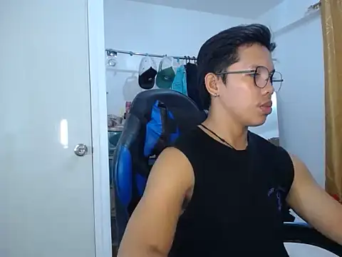 holly oreo online show from 06/15/26, 11:32