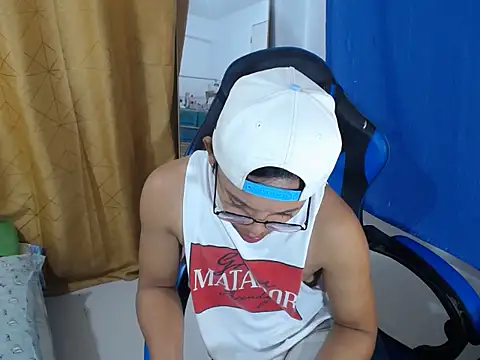 holly oreo online show from 07/01/26, 02:50