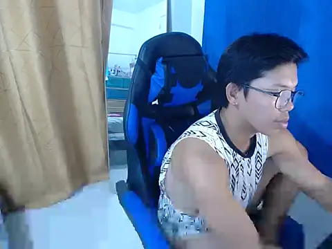 holly oreo online show from 06/24/26, 02:48