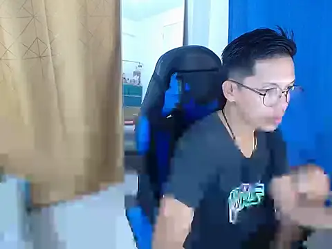 holly oreo online show from 07/13/26, 11:42