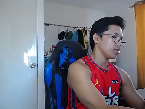 holly oreo online show from 06/18/26, 11:54