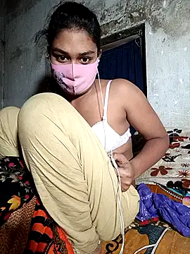 Snapshot of hotcouplebd235 chatting on 01/08/26, 07:42 hotcouplebd235 online show from 01/08/26, 07:42