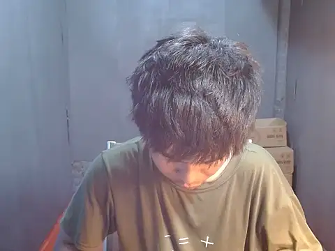 Snapshot of pinoymonstercock_xx chatting on 03/18/26, 06:31 pinoymonstercock xx online show from 03/18/26, 06:31