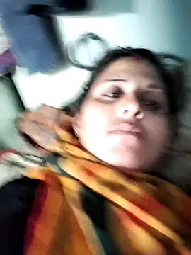 Snapshot of Bhavna8080 chatting on 06/25/26, 10:15 Bhavna8080 online show from 06/25/26, 10:15