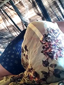 Bhavna8080 online show from 01/18/26, 08:51