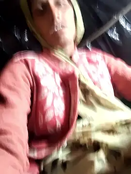 Bhavna8080 online show from 01/15/26, 12:19