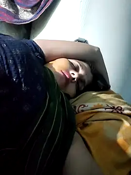 Snapshot of Bhavna8080 chatting on 06/17/26, 10:52 Bhavna8080 online show from 06/17/26, 10:52