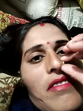 Snapshot of Bhavna8080 chatting on 07/16/26, 07:38 Bhavna8080 online show from 07/16/26, 07:38