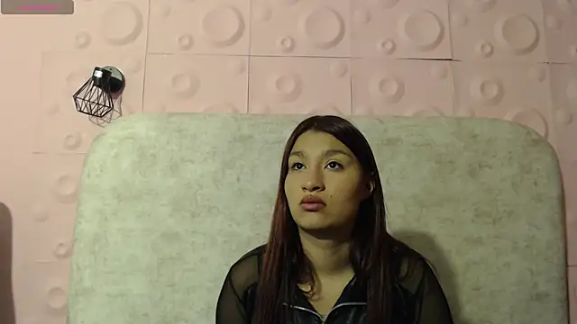 yuyis 15 online show from 01/08/26, 11:27