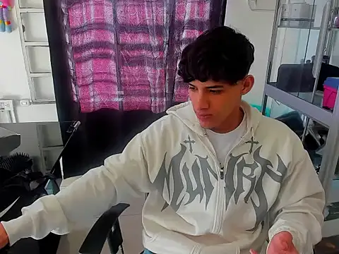 MaxStar26 online show from 01/07/26, 01:38