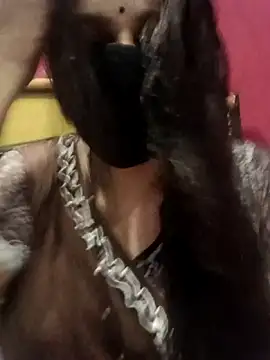 Snapshot of 01Roshani chatting on 06/16/26, 09:42 01Roshani online show from 06/16/26, 09:42