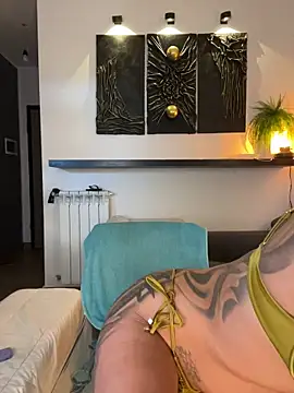 ReynaTatty online show from 05/30/26, 02:55