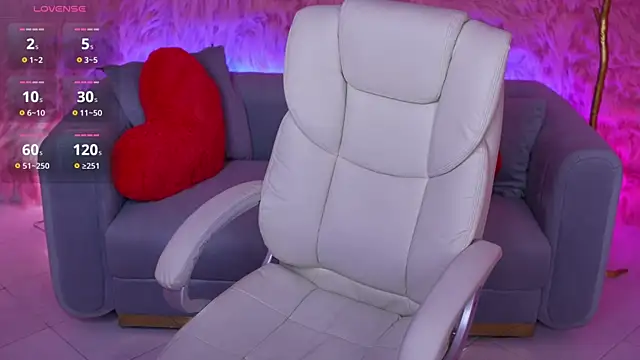 AlexaFleur online show from 02/25/26, 02:17