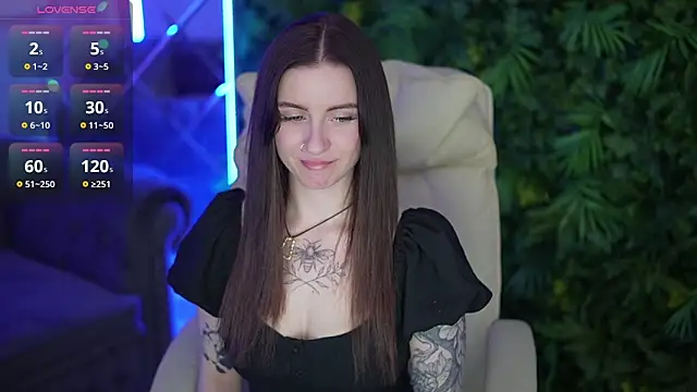 AlexaFleur online show from 05/17/26, 07:03