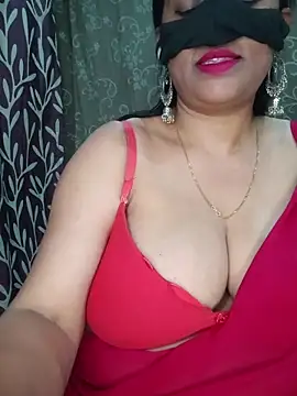 Hot-BHABHI696 online show from 04/17/26, 09:56