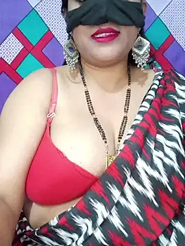 Hot-BHABHI696 online show from 05/13/26, 05:20
