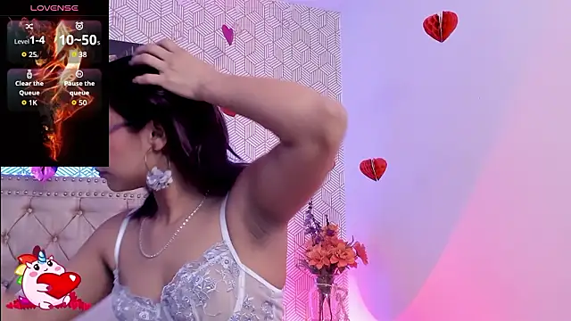 Snapshot of MeganRosseX chatting on 02/20/26, 05:04 MeganRosseX online show from 02/20/26, 05:04