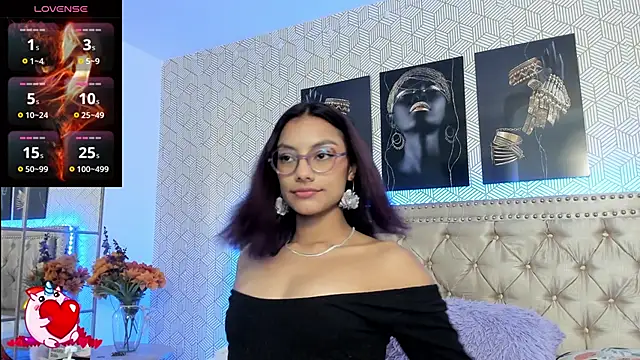 Snapshot of MeganRosseX chatting on 02/02/26, 09:14 MeganRosseX online show from 02/02/26, 09:14