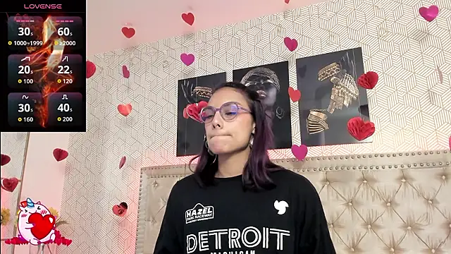 Snapshot of MeganRosseX chatting on 02/07/26, 08:28 MeganRosseX online show from 02/07/26, 08:28