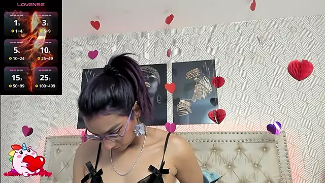 Snapshot of MeganRosseX chatting on 02/12/26, 04:51 MeganRosseX online show from 02/12/26, 04:51