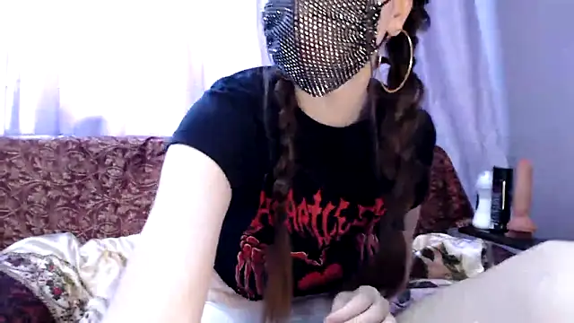 SilentShard online show from 04/10/26, 12:12