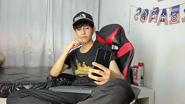 julian xx online show from 05/15/26, 08:07