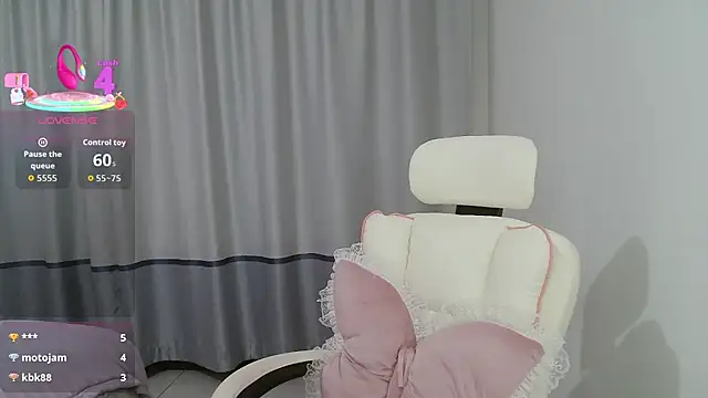 Snapshot of ailymei chatting on 02/07/26, 02:36 ailymei online show from 02/07/26, 02:36