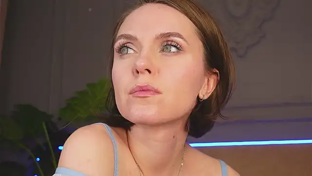 Snapshot of Lil__Fleur chatting on 02/27/26, 10:31 Lil Fleur online show from 02/27/26, 10:31