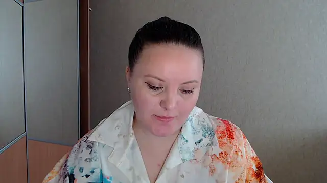 Sabrina Weaver online show from 04/24/26, 09:11