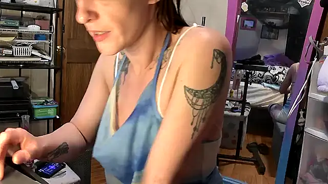 SultryEroticSlut online show from 03/18/26, 05:32