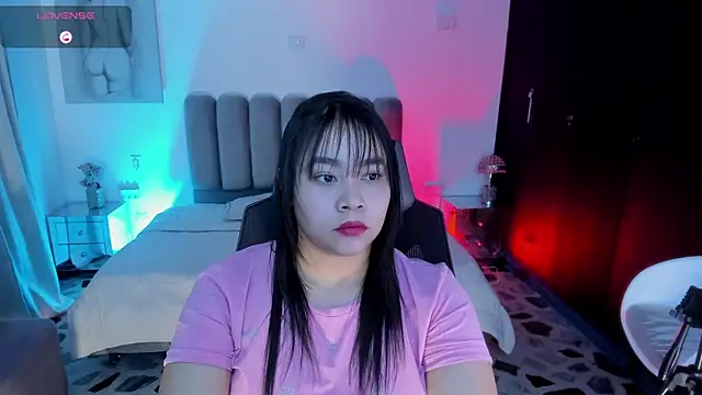 Snapshot of ThaliaBrookss_ chatting on 07/06/26, 05:14 ThaliaBrookss online show from 07/06/26, 05:14