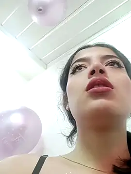 honeyluxe  online show from 03/03/26, 04:19