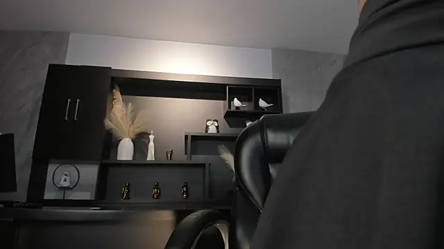 KayraLanne online show from 04/07/26, 04:03