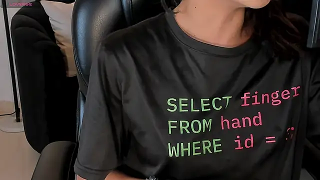 KayraLanne online show from 04/30/26, 03:57