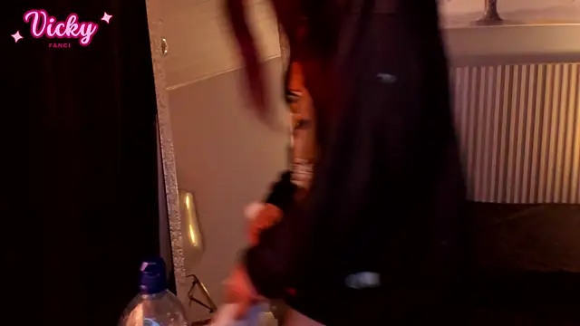 vicky fant4sy online show from 02/09/26, 01:20